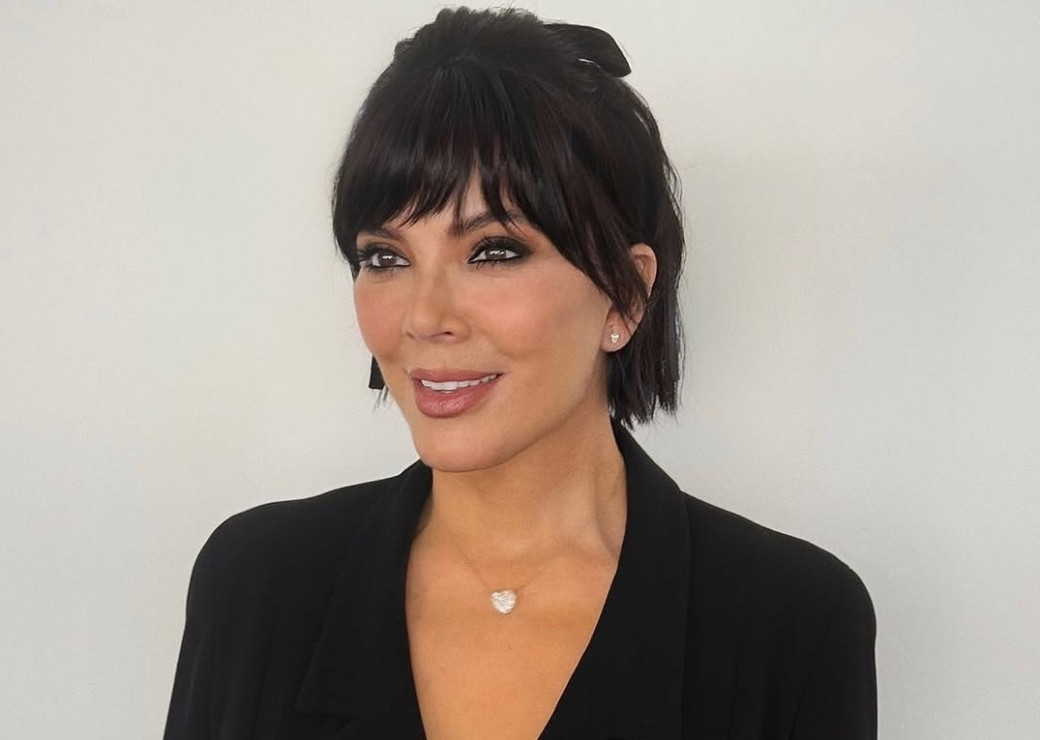 Transformasi Wajah Kris Jenner Jadi Sorotan